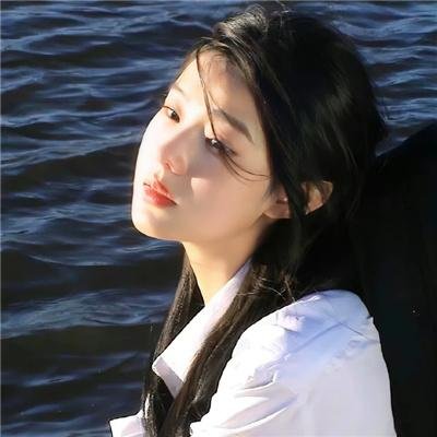 堕入地球的间谍